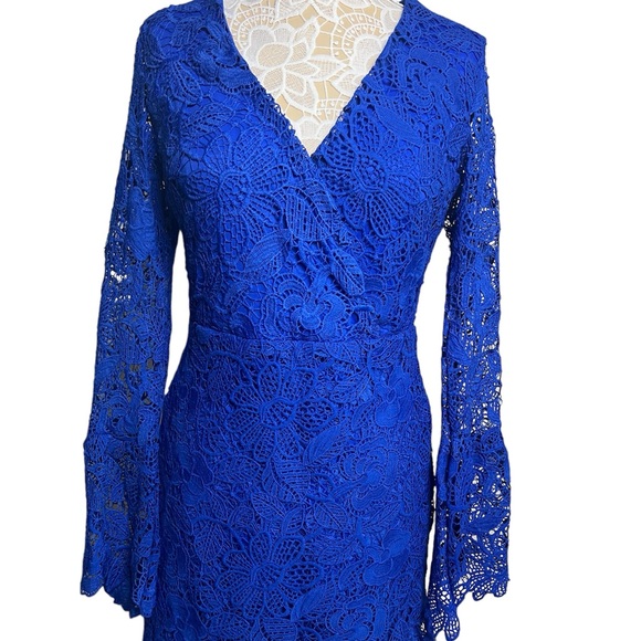 MISSGUIDED women’s crochet lace long sleeve blue midi dress size 4 Nwt - Picture 5 of 8
